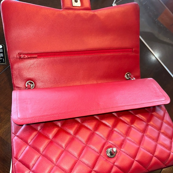 CHANEL Classic Maxi Double Flap Red Caviar on Silver W/Card GREAT CONDITION!!! - Picture 5 of 15